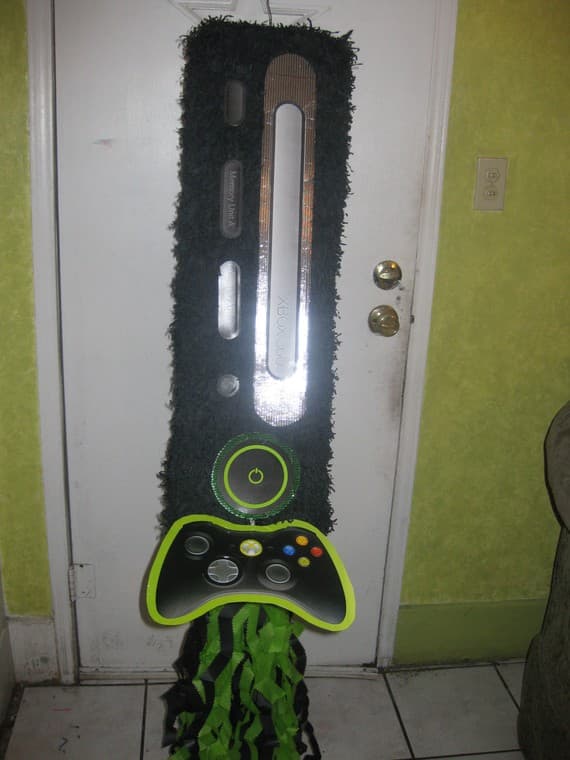 xbox-pinata