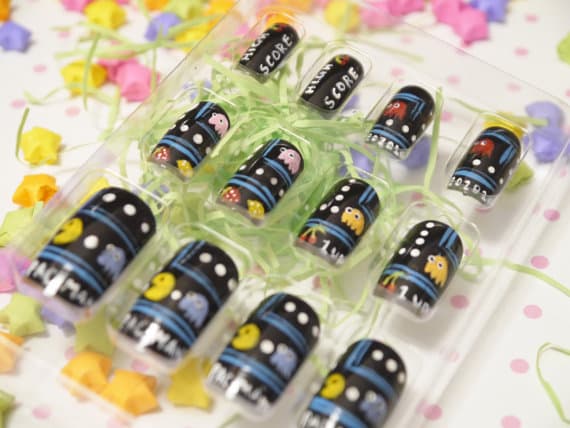 pacman-nail